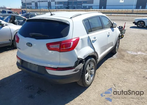 2011 Kia Sportage Lx z USA, uszkodzony, nr VIN KNDPB3A22B7096105
